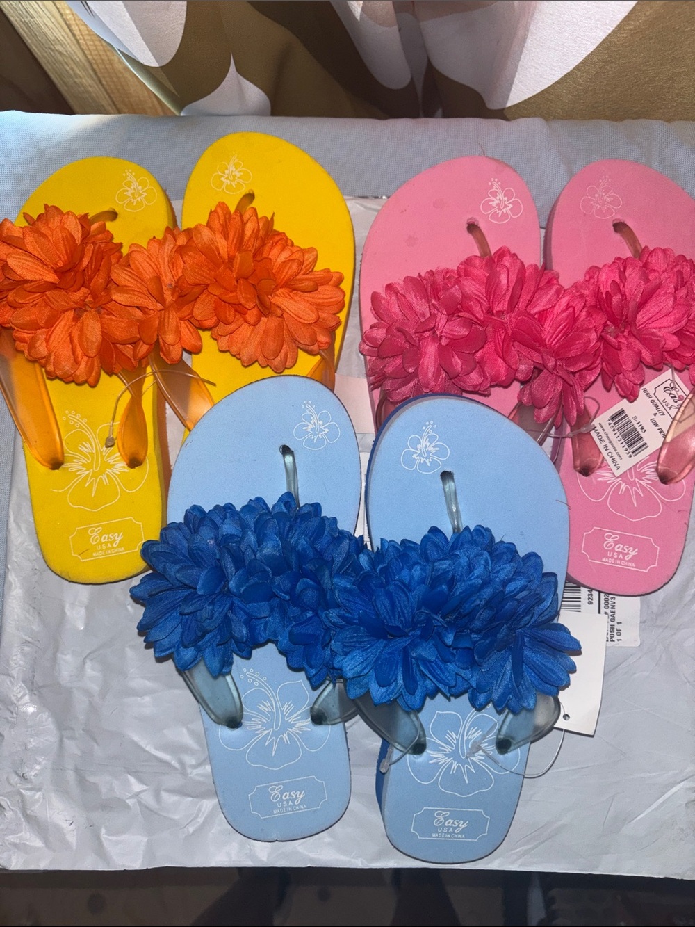 Women’s or kids Bright Floral Flip Flops - Yellow, Pink, Blue size small 3 pair